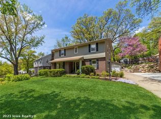 5511 Harwood Dr, Des Moines, IA 50312