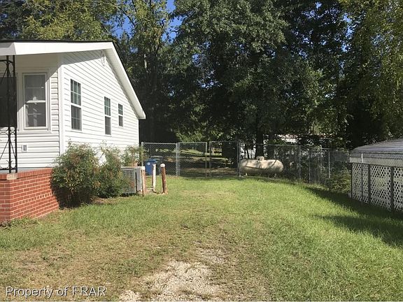 3rd image of 321 Kellogg St