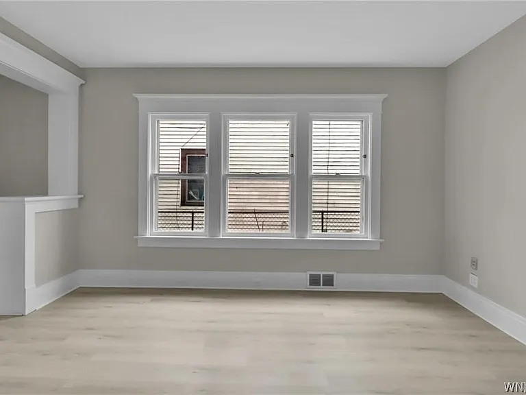 2514 Delaware Ave #1 — Photo 18