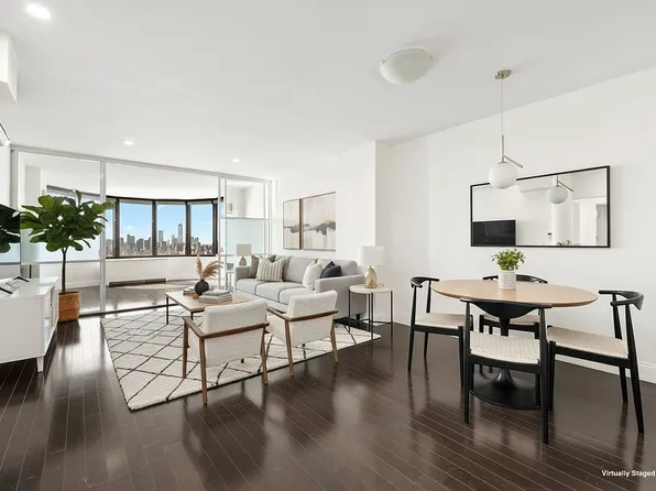 330 E 38th St #Phb, New York, NY 10016