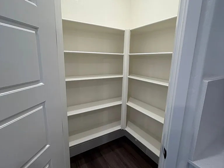 4021 W Sunnyview Ave — Photo 12