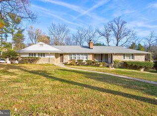 2909 Montclair Dr, Ellicott City, MD 21043