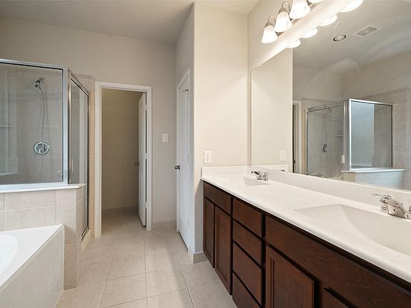 4th image of 21338 Shadbush Ave