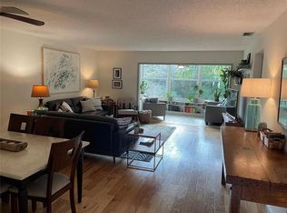 402 Spring Lakes Blvd, Bradenton, FL 34210