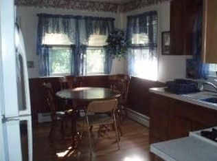 24 Buttercup Ct, Toms River, NJ