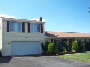 2033 11th St, Bethlehem, PA 18020