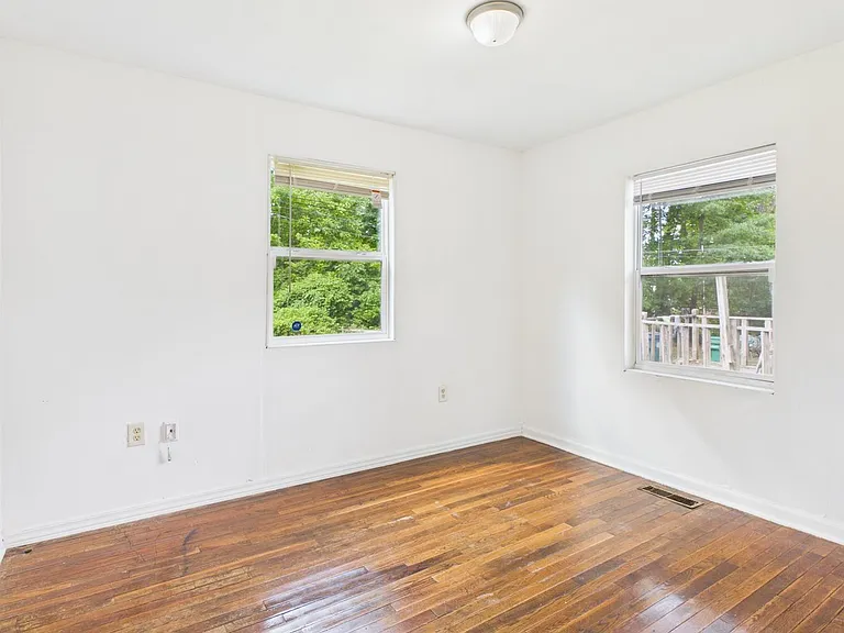 622 Fayette Ave — Photo 19