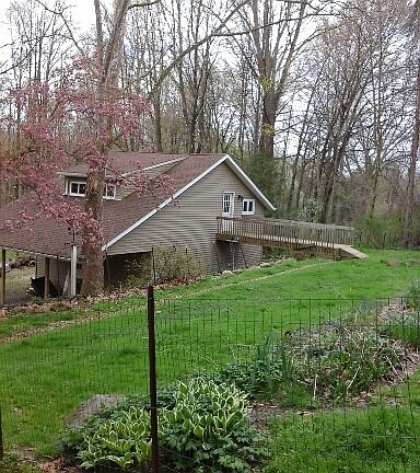 View of pole barn from side