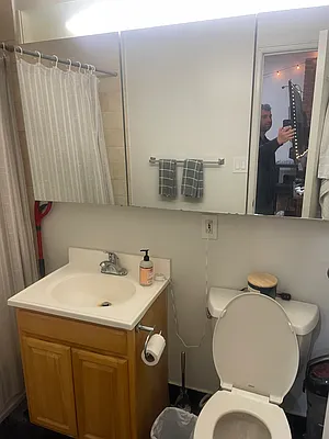 Rented by NorthStar REG LLC | media 19