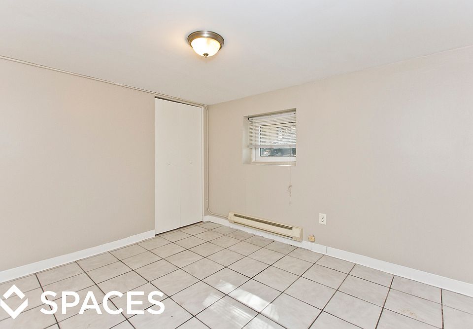 1st image of 2605 N Saint Louis Ave #B