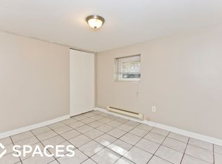 2605 N Saint Louis Ave #B, Chicago, IL 60647