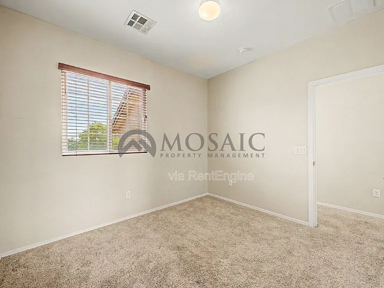 1384 S Sabino Dr — Photo 20
