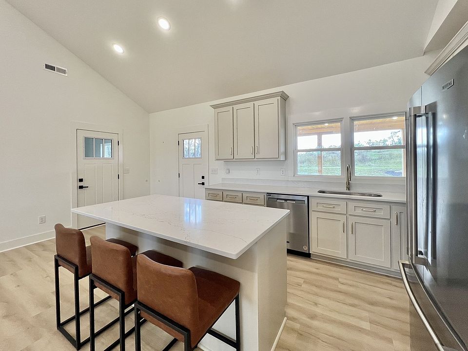34th image of 2250 Elkton Pike