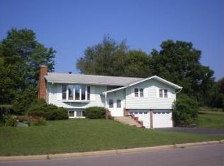 1917 Jefferson St, Baraboo, WI 53913