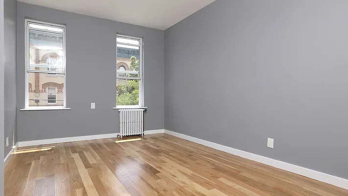 Rented by Nooklyn NYC LLC | media 24