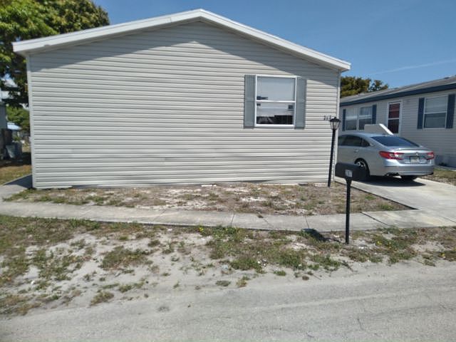 1st image of 207 NE 51st Ct #703