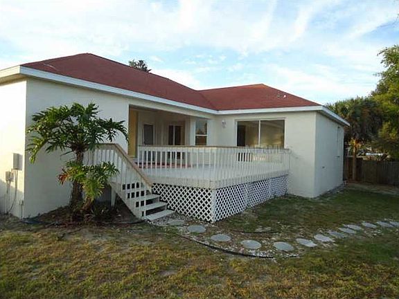 5th image of 612 Elba Dr