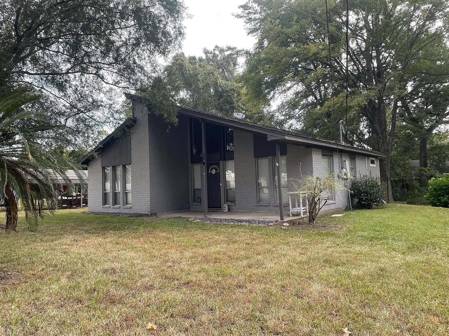 2 bed, 855 sqft, $1,500 — Photo 1