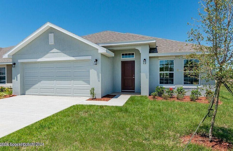 1st image of 815 Lantana St