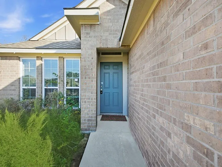 11962 Sunshine Park Dr N — Photo 6