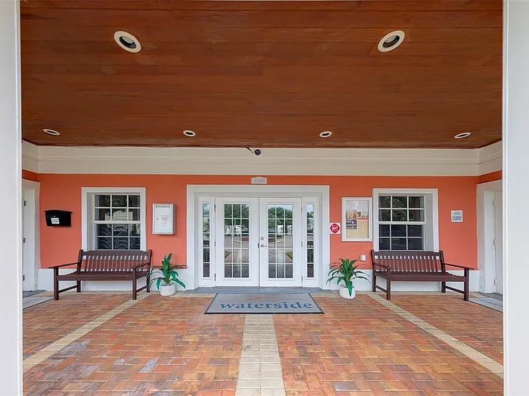 222 Pompano Dr SE #H — Photo 33