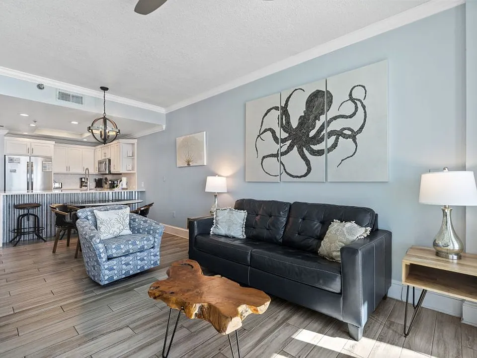 455 E Beach Blvd #ID1269212P