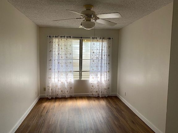 3rd image of 75-5740 Alahou St #8