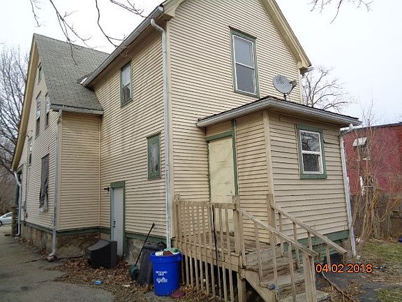 4th image of 1227 11th Ave