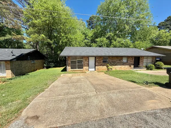 2918 Bernice Dr, Longview, TX 75604