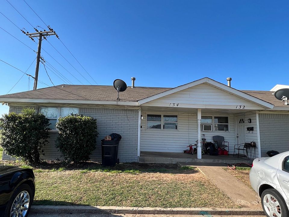 1st image of 134 NE 21st St