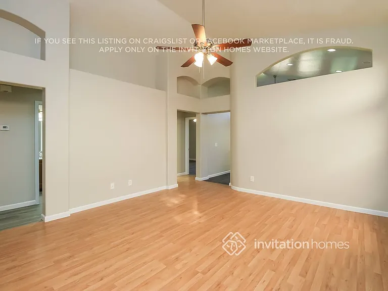 10034 E Carmel Ave — Photo 4