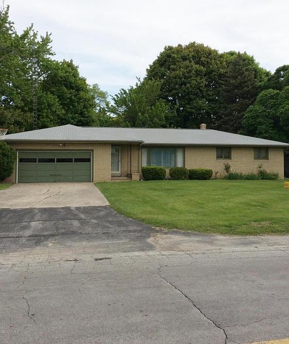 1st image of 473 Hoover Ave