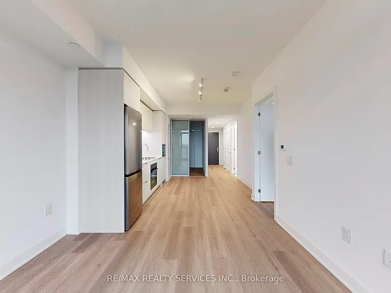 86 Dundas St E #1320 — Photo 6