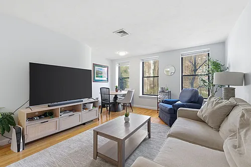 12 Greenough Ln #101 Photo 1