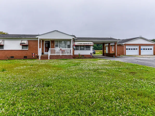 320 White Oak Road, Eure, NC 27935