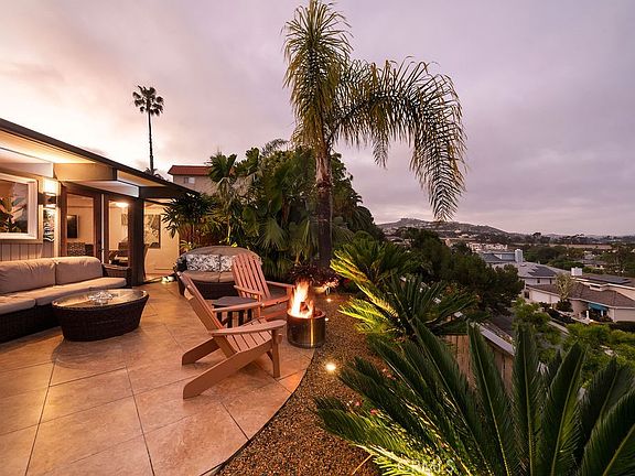 3rd image of 266 Del Gado Rd