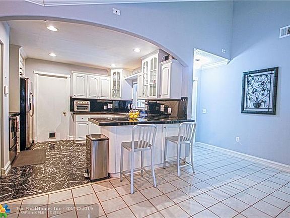 4th image of 16815 Royal Poinciana Dr