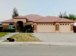 15416 Chateau Montelena Dr, Bakersfield, CA 93314