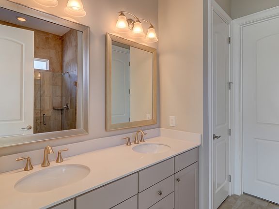 Spacious owner s bath