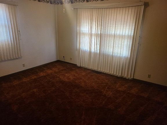 5th image of 1442 N B St #1