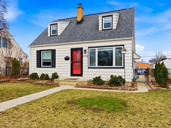 3776 North 98th STREET, Milwaukee, WI 53222