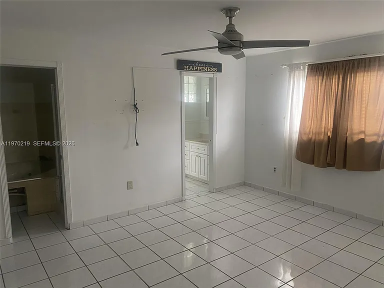 3251 SW 67th Ave — Photo 17