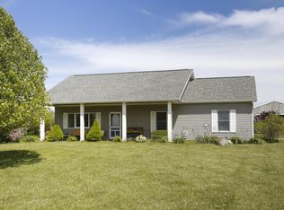 99 E Leinaar Rd, Battle Creek, MI 49017