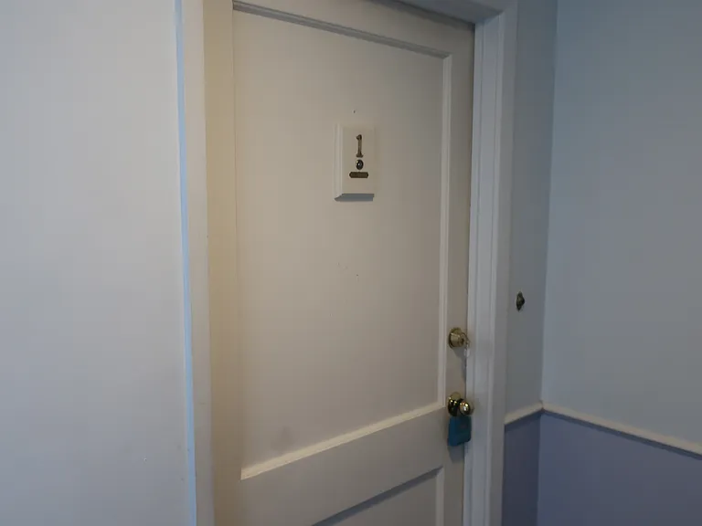 105 Lavender Ct #1 — Photo 2