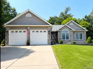 212 Victoria Dr, Troy, MO 63379