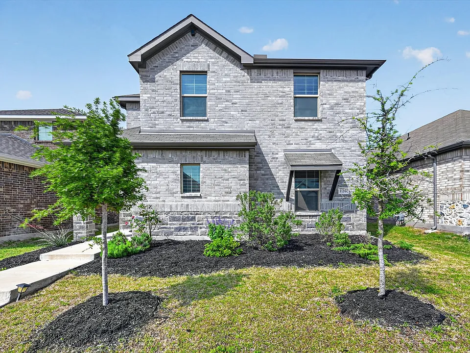 120 Monarch Way