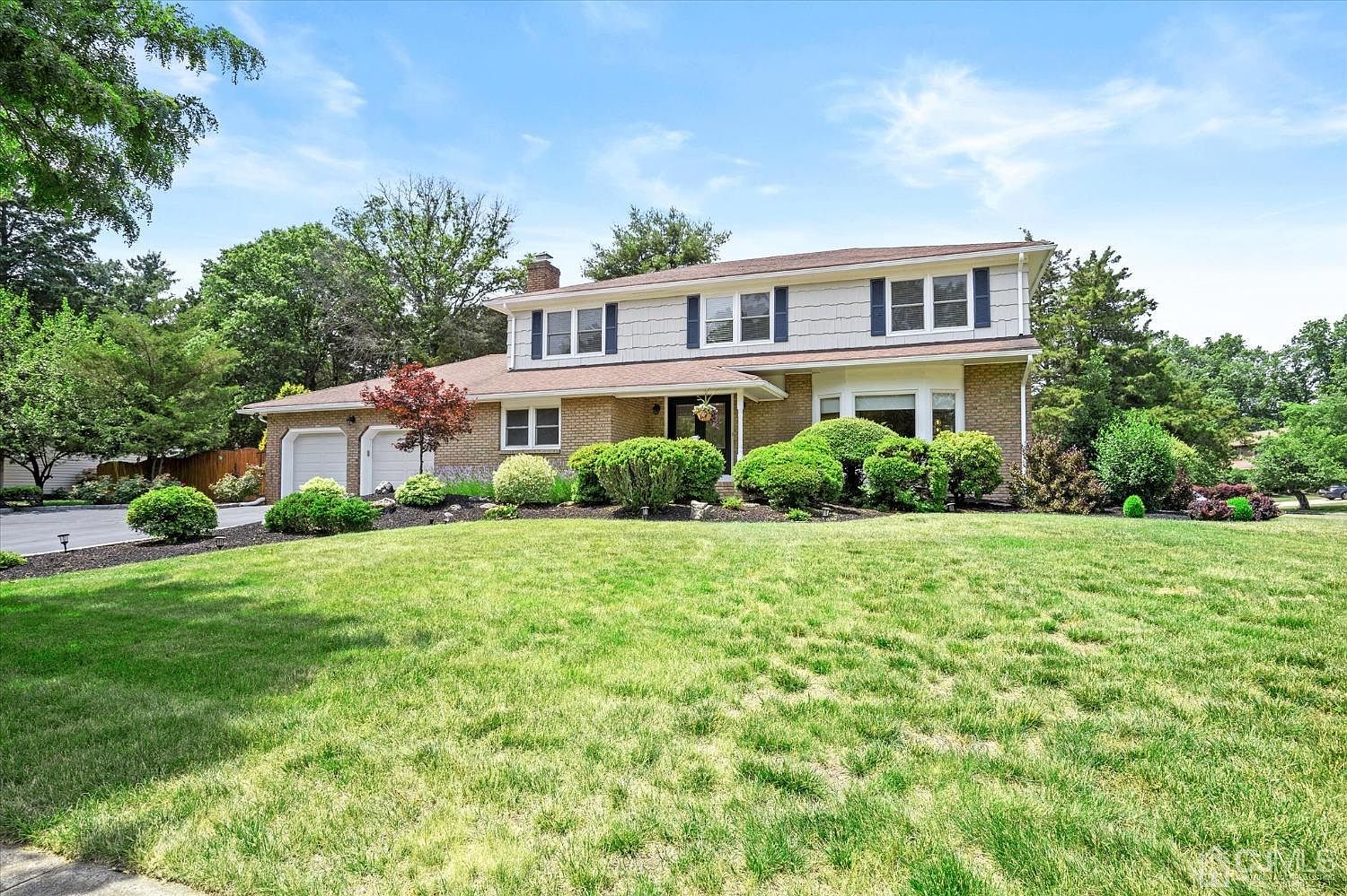 1-redwood-rd-north-brunswick-nj-08902-mls-2313898r-zillow