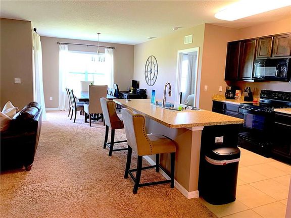 5th image of 204 Remington Pl