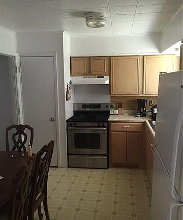 2nd image of 2516 Jeanette Dr
