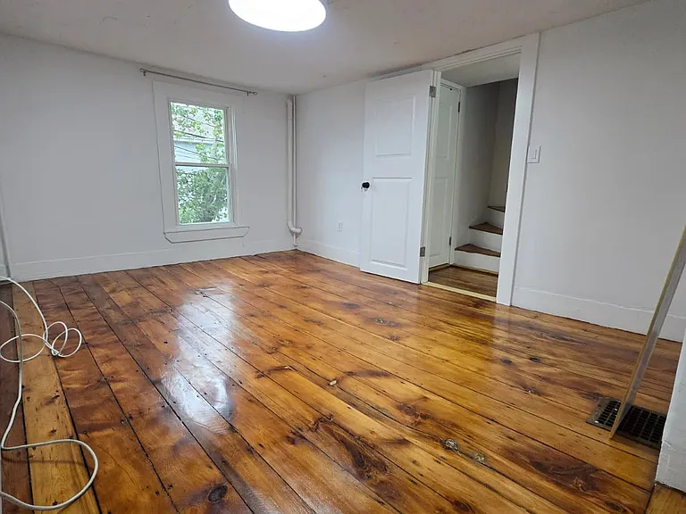 Bedroom2